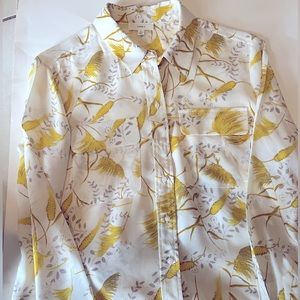 a loves a Beautiful 100% Silk Blouse - Size Small